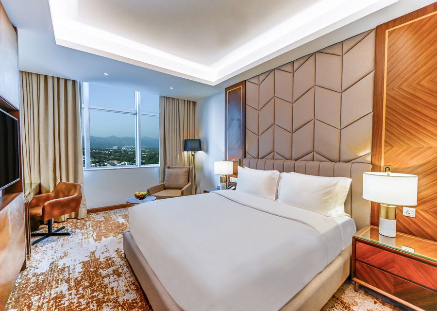 Bay Room at Watermark Point